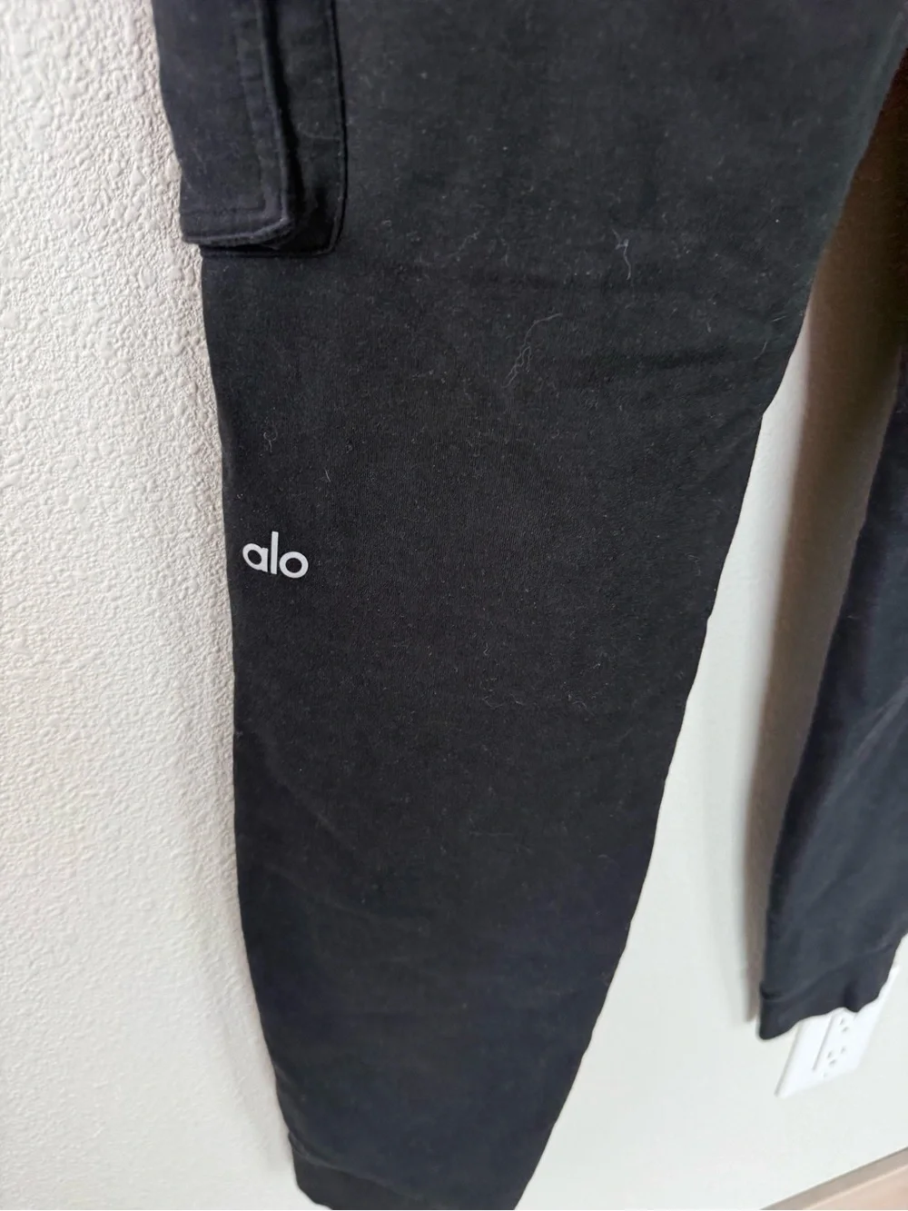 Alo 7/8 High-Waist Cargo Sweatpant Black Casual Active Athleisure Women’s Medium